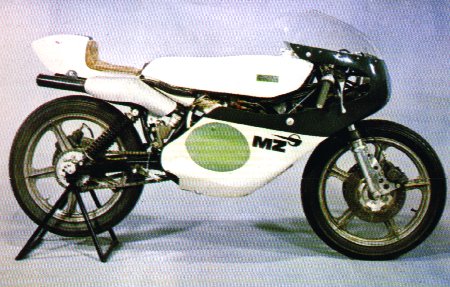 Eine MZ-Rennmaschine aus dem Jahr 1975. In der damaligen DDR konnte der sächsischen Motorradschmiede in Sachen Rennsport niemand etwas vor machen.