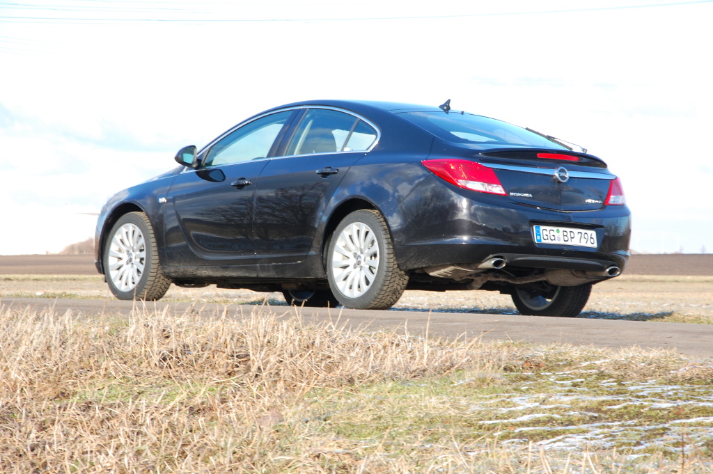 Erstkontakt Opel Insignia 2.0 turbo Ecotec Cosmo: Elegant, kraftvoll und innovativ