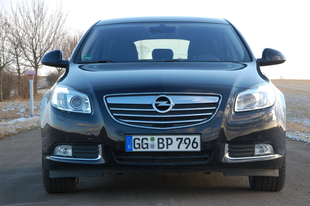 Erstkontakt Opel Insignia 2.0 turbo Ecotec Cosmo: Elegant, kraftvoll und innovativ