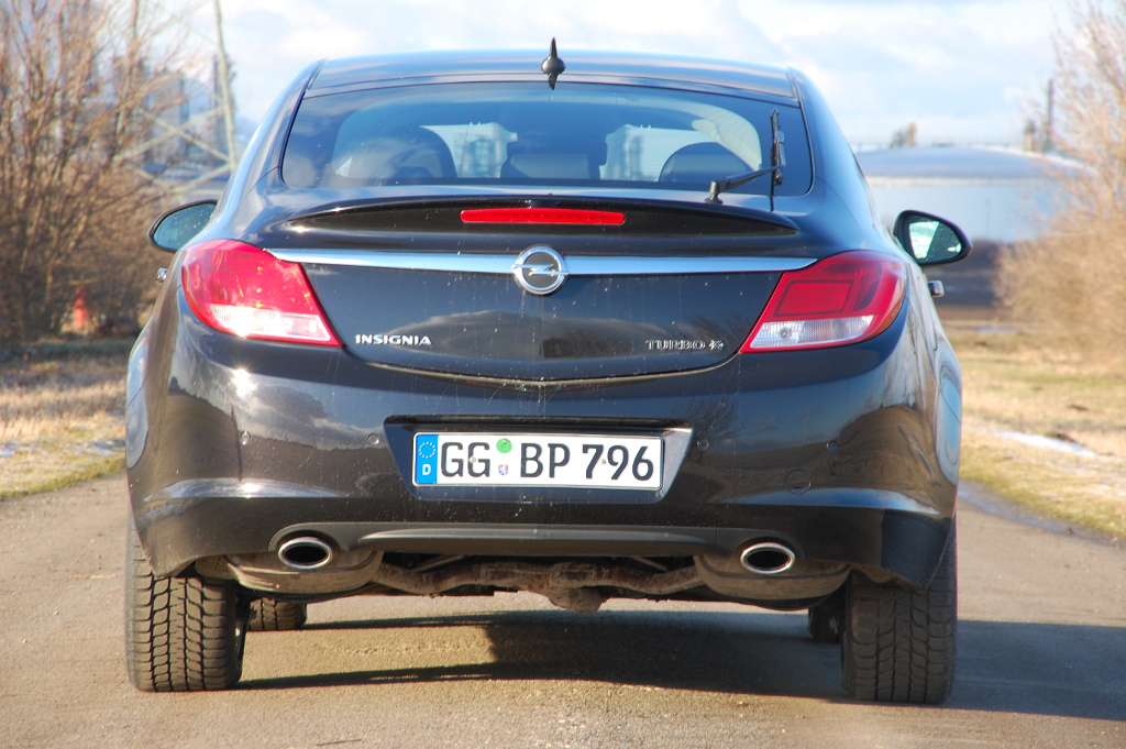 Erstkontakt Opel Insignia 2.0 turbo Ecotec Cosmo: Elegant, kraftvoll und innovativ