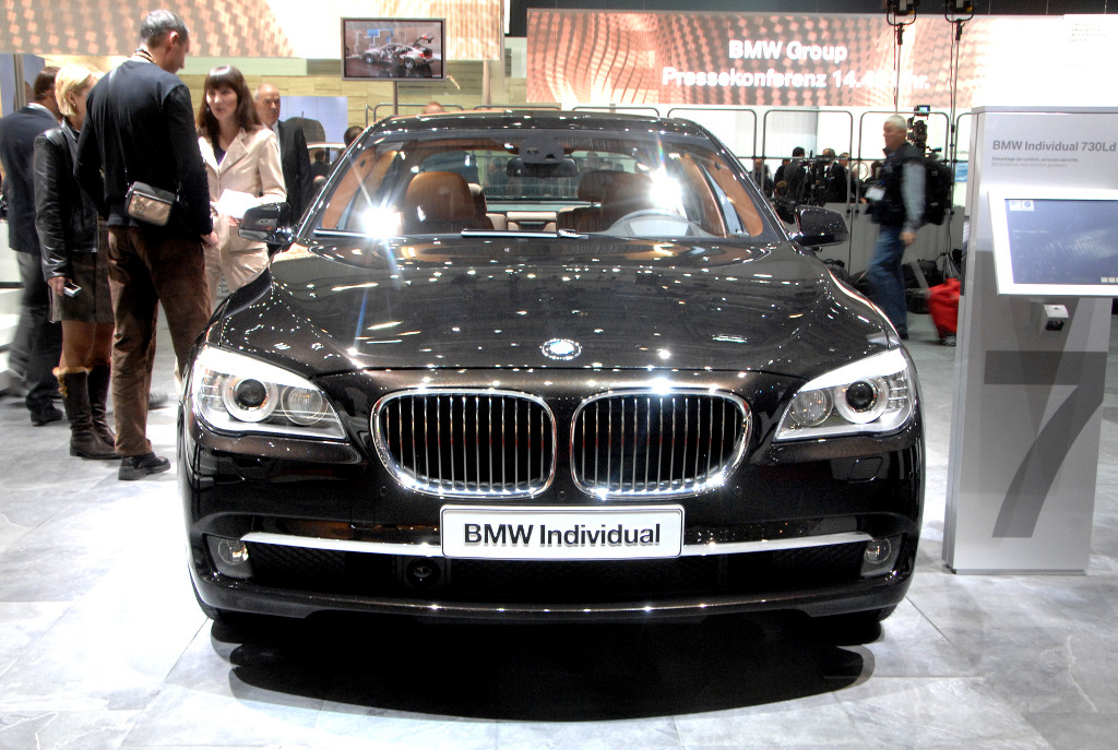 Genf 2009: BMW präsentiert Concept 5 Series Gran Turismo