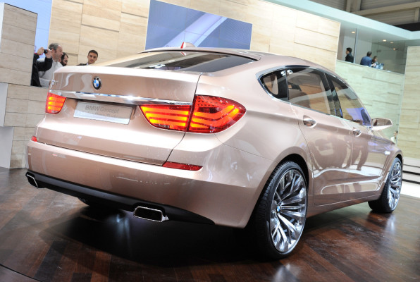 Genf 2009: BMW präsentiert Concept 5 Series Gran Turismo