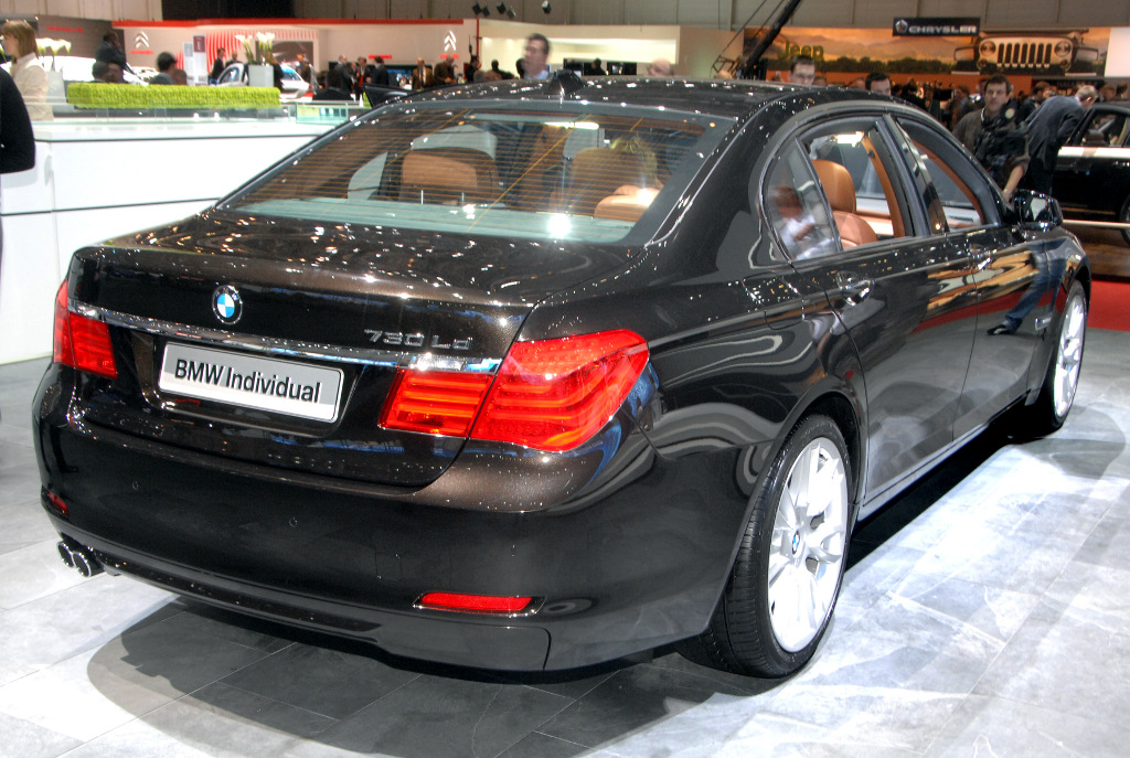 Genf 2009: BMW präsentiert Concept 5 Series Gran Turismo