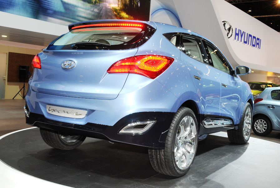 Genf 2009: Hyundai präsentiert kompakte SUV-Studie Ix-onic