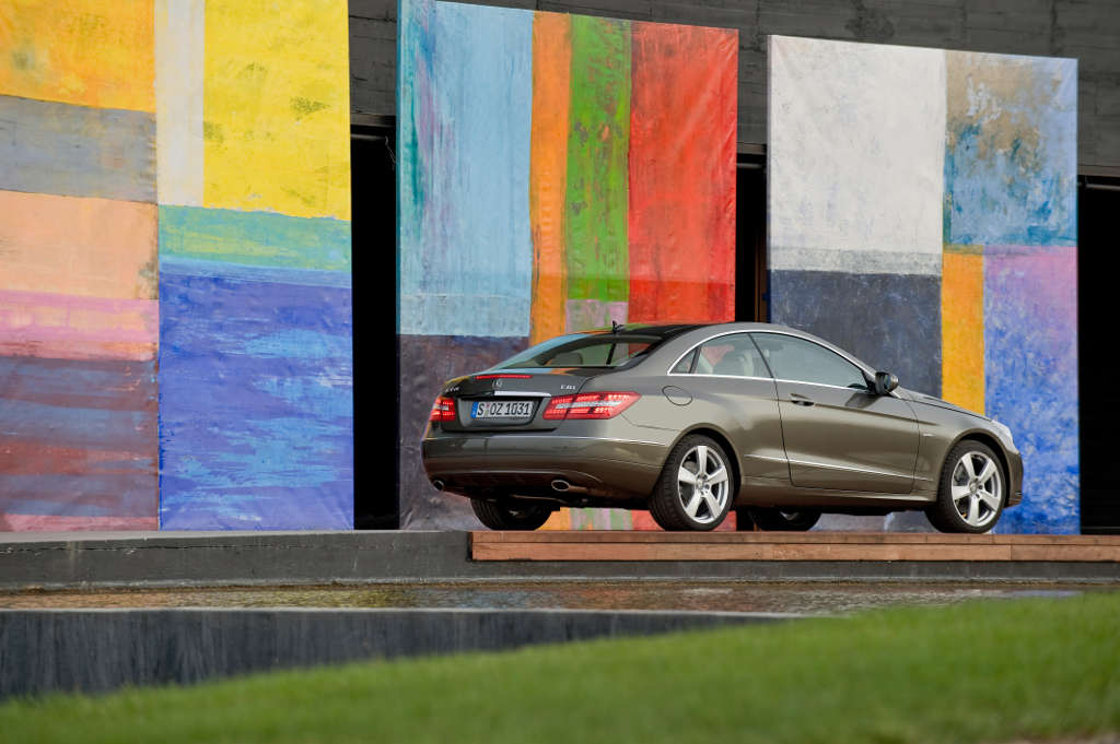 Genf 2009: Mercedes-Benz E Coupé strömungsgünstigstes Serienauto