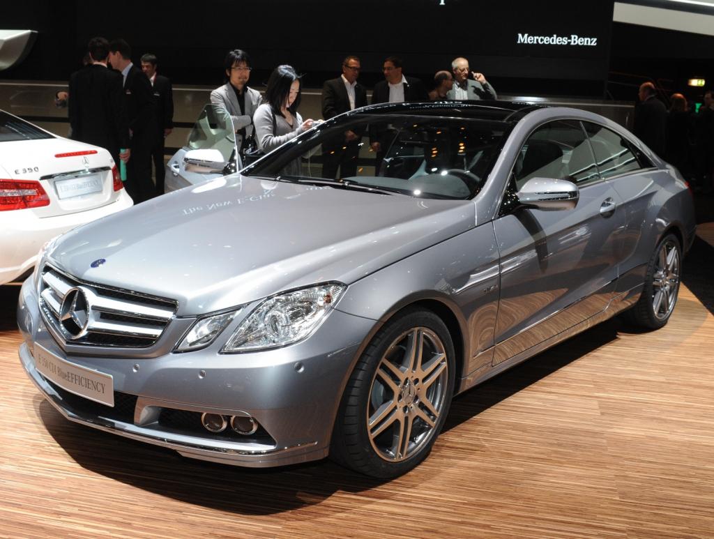 Genf 2009: Mercedes-Benz E Coupé strömungsgünstigstes Serienauto