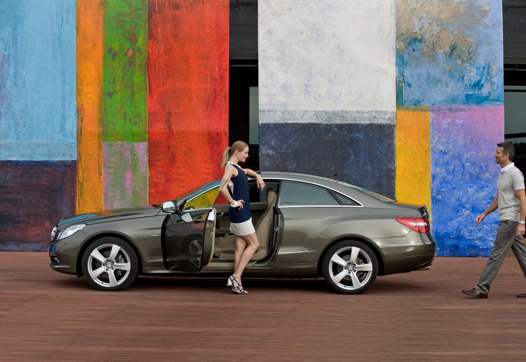 Genf 2009: Mercedes-Benz E Coupé strömungsgünstigstes Serienauto