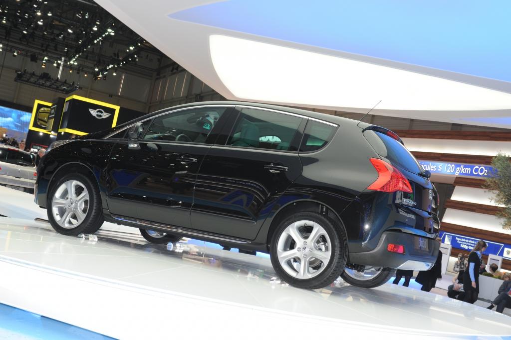 Genf 2009: Peugeot 3008 feiert in Genf seine Weltpremiere