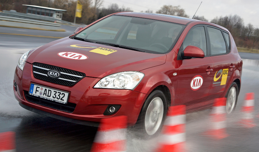 Kia unterstützt Kursprogramm des ADAC