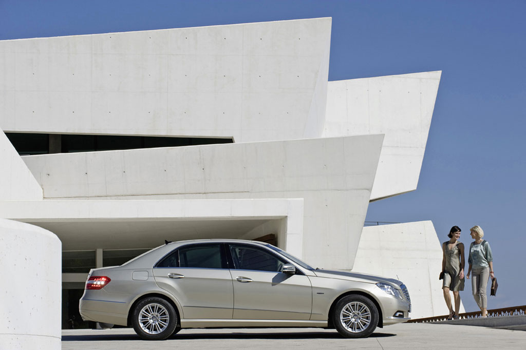 Leipzig 2009: Mercedes-Benz zeigt neue E-Klasse
