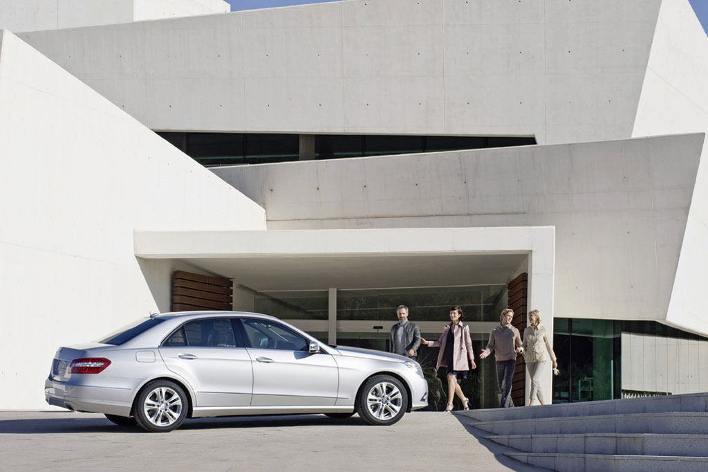 Leipzig 2009: Mercedes-Benz zeigt neue E-Klasse