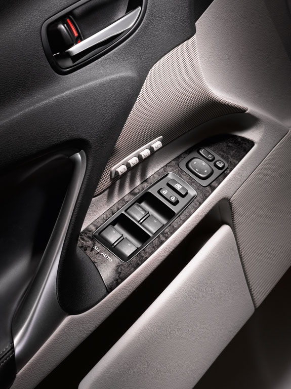 Lexus - IS 250 - Bild(5)