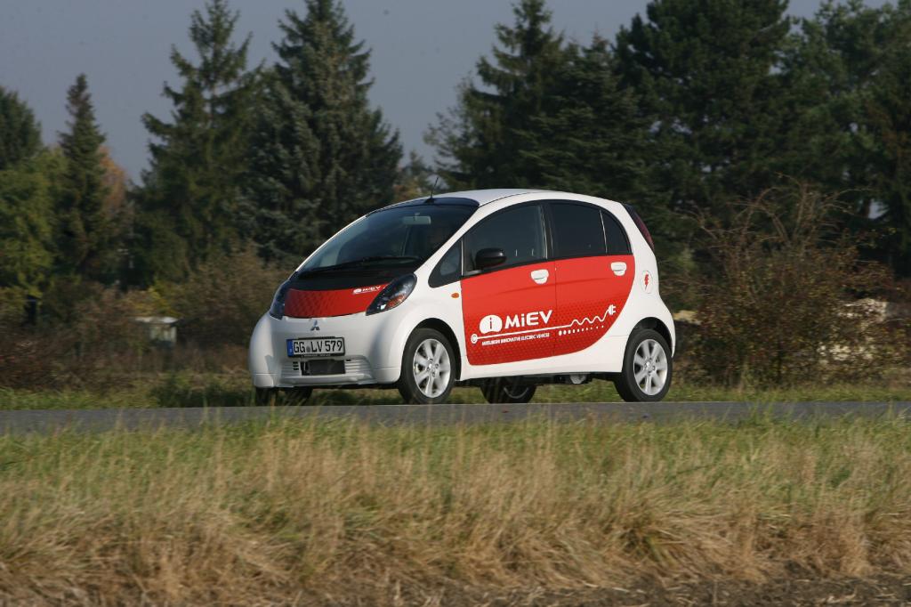 Mitsubishi und Peugeot planen gemeinsames Elektroauto 