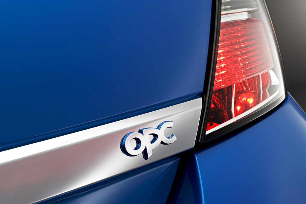 Opel Astra OPC