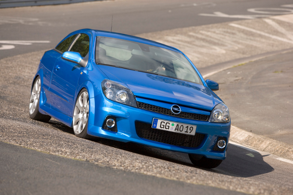 Opel Astra OPC