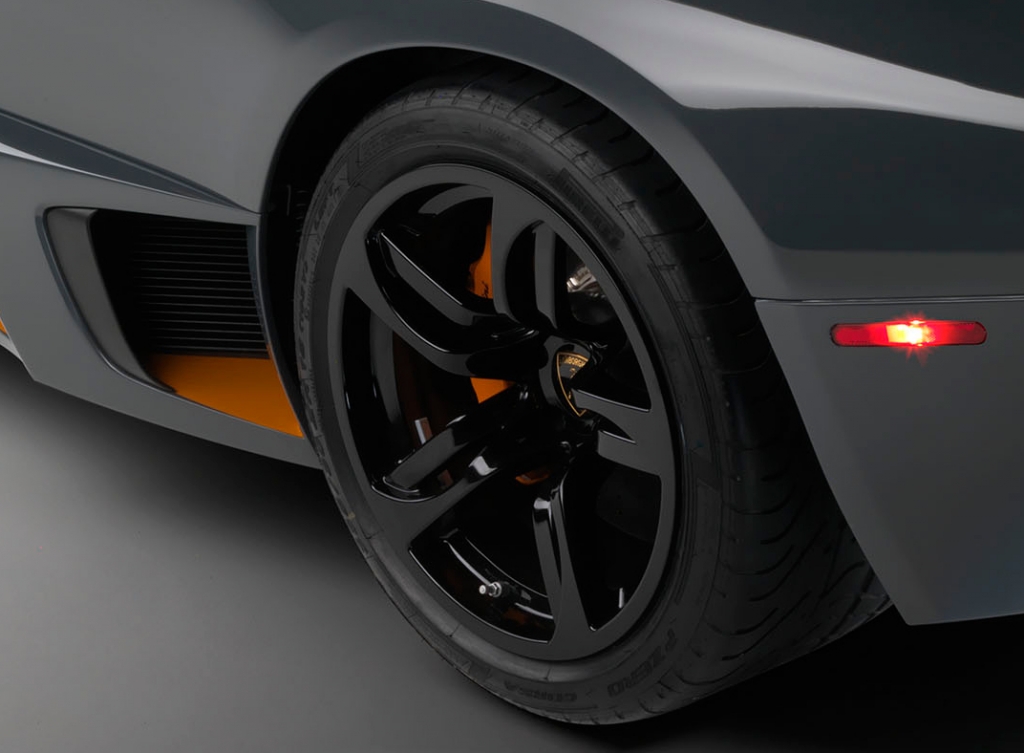 Spezialausgabe: Lamborghini Murciélago LP 650-4 Roadster