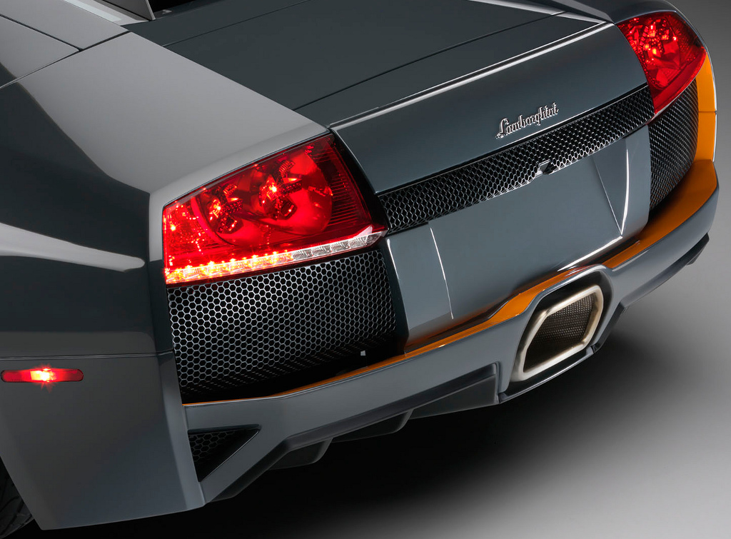 Spezialausgabe: Lamborghini Murciélago LP 650-4 Roadster