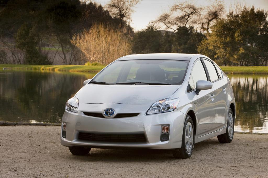 Toyota testet Plug-in-Hybridautos im Elsass