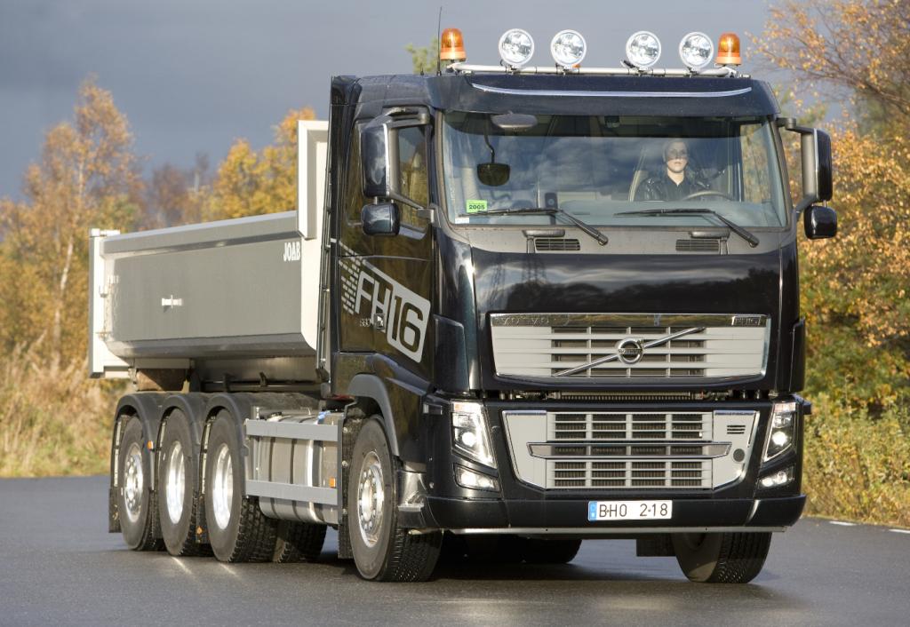 Volvo Trucks erweitert Angebot bei Fahrgestellen