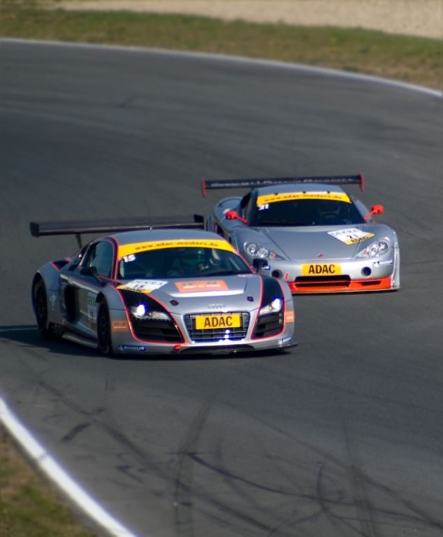 ADAC GT Masters in Oschersleben mit spektakulären Fahrerkombinationen