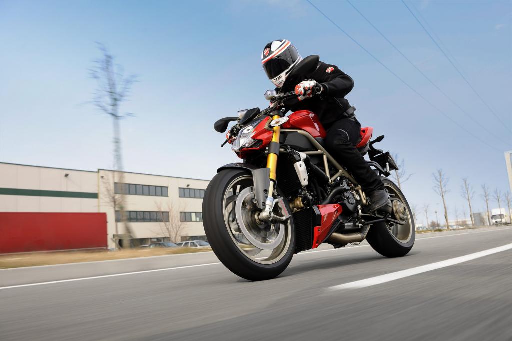 Ducati Streetfighter: Der Name ist Programm 