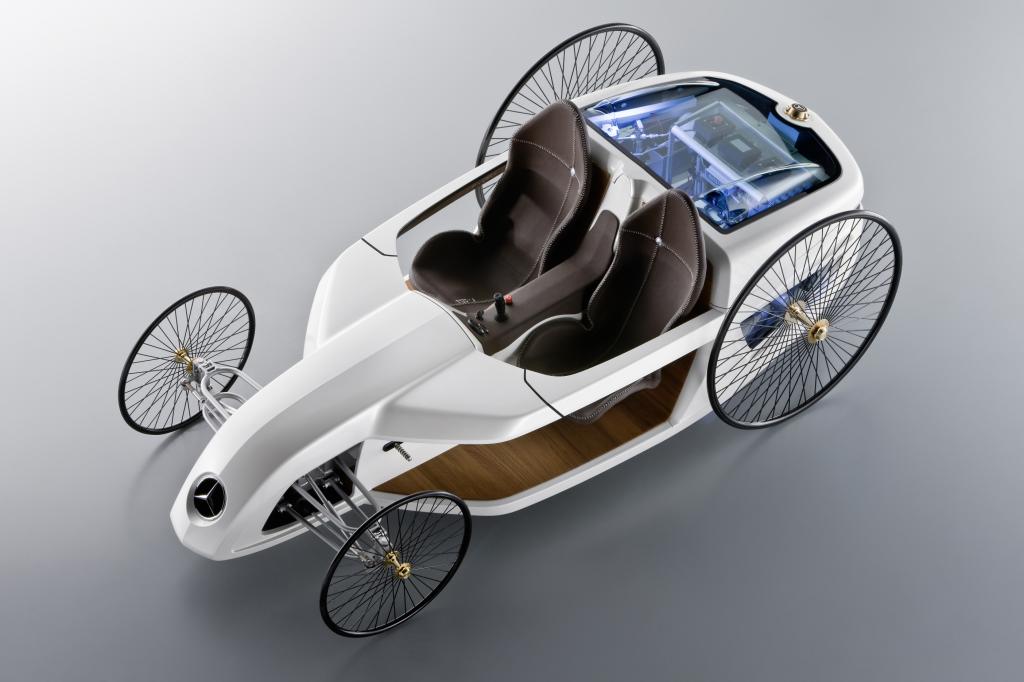F-Cell Roadster auf historischer Bertha Benz Route