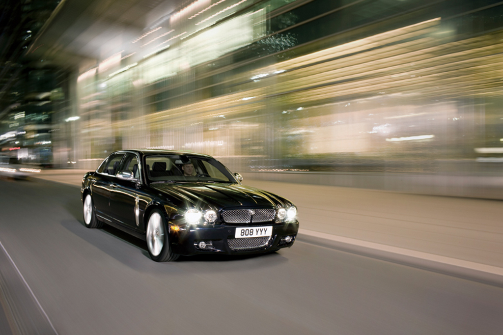 Jaguar XJ Portfolio 2009