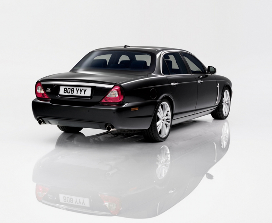 Jaguar XJ Portfolio 2009