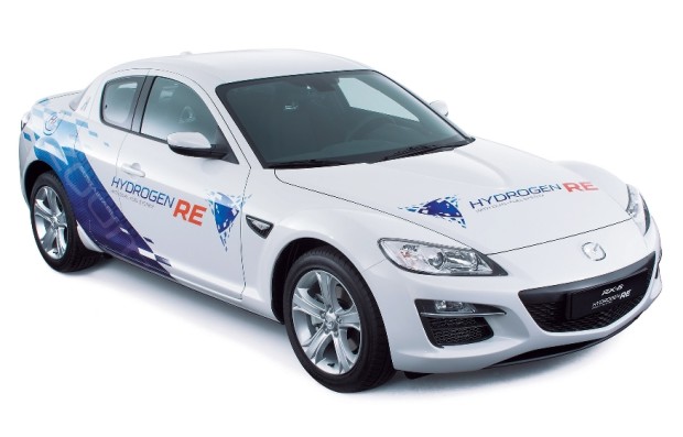 Mazda baut Wasserstoff-RX-8 für Norwegen