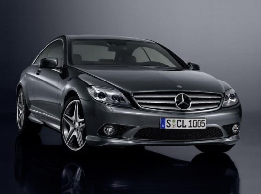 Mercedes-Benz feiert 100 Jahre Markenzeichen mit CL 500-Sondermodell