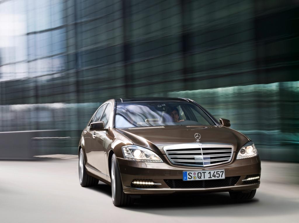 Mercedes S-Klasse ab Juni mit Hybridantrieb 