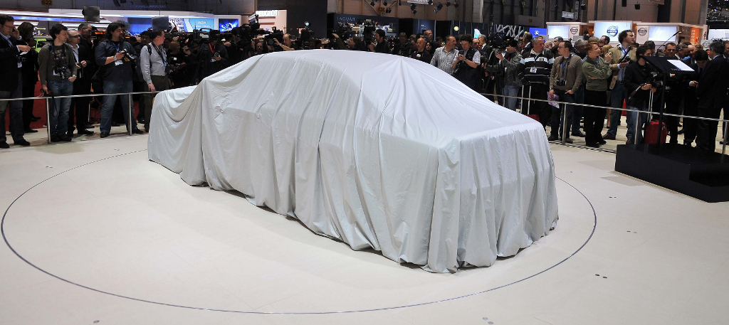 Neuer Rolls-Royce heißt ''Ghost'' | RR4