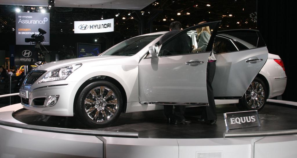 New York 2009: Hyundai erfreut die Amerikaner mit einem Vollblut
