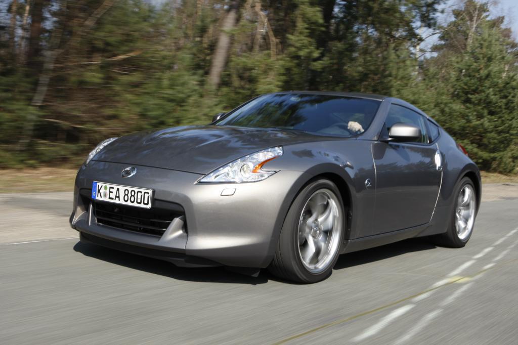 New York 2009:Nissan 370Z Roadster