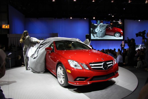 New York 2009: Weltrekord für das E-Klasse Coupés