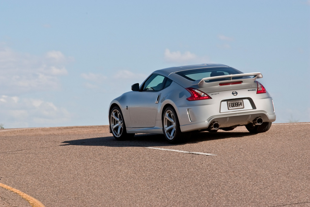 Nissan zeigt Roadster-Version des 370Z 