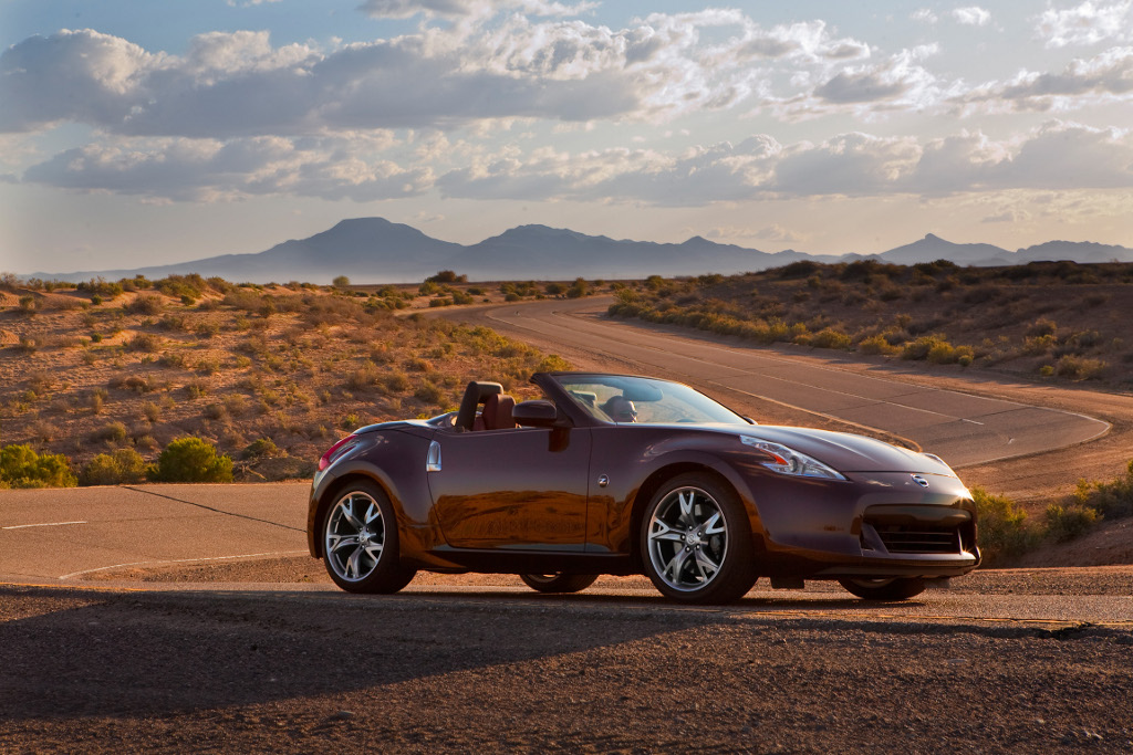 Nissan zeigt Roadster-Version des 370Z 
