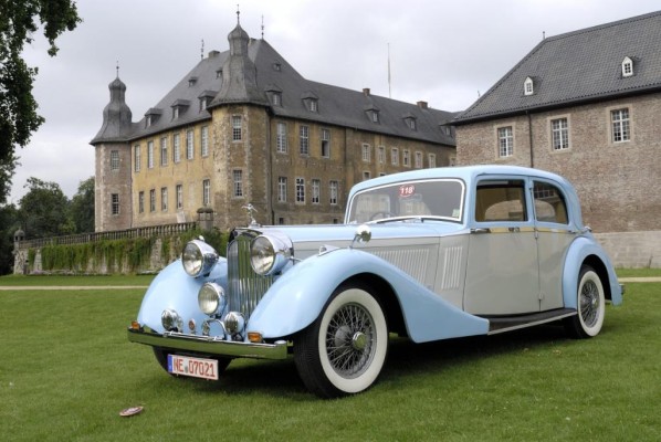 Oldtimer-Treffen am Schloss Dyck 