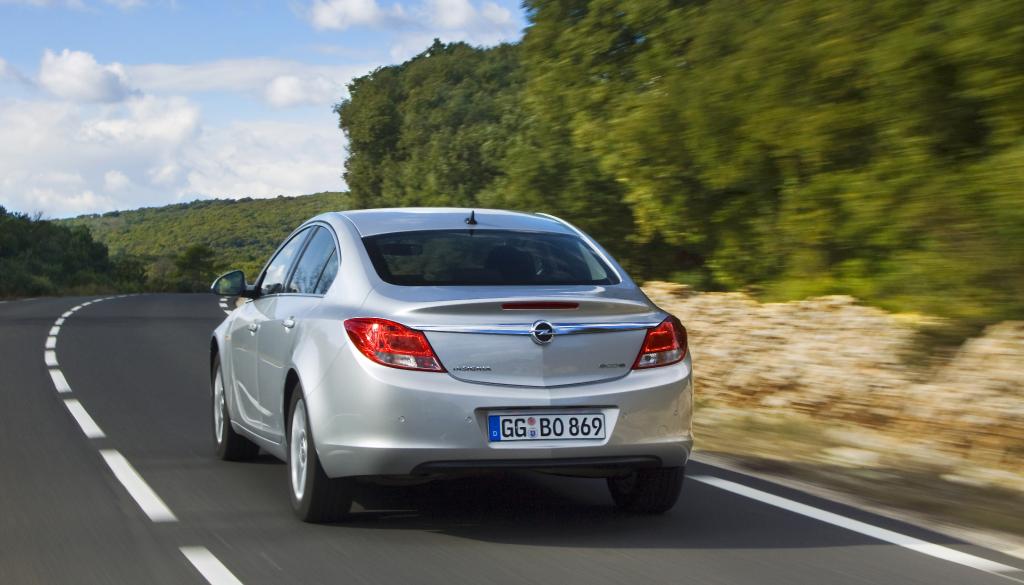 Opel präsentiert verbrauchsoptimierten Insignia Ecoflex