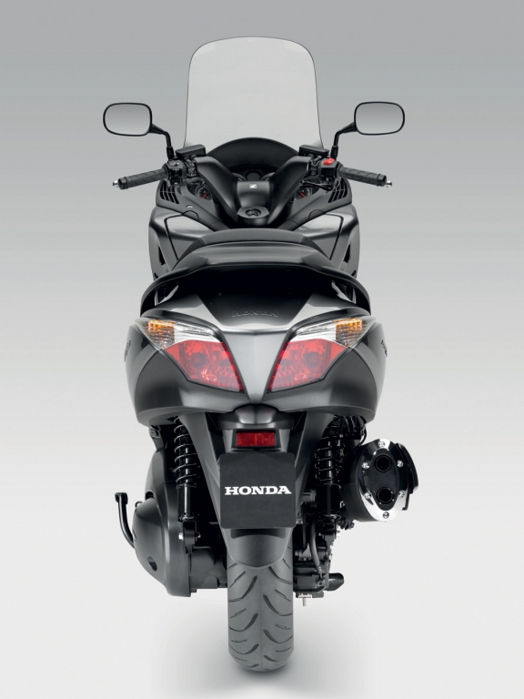 Präsentation Honda SW-T 400: Luxuriöser Stoiker
