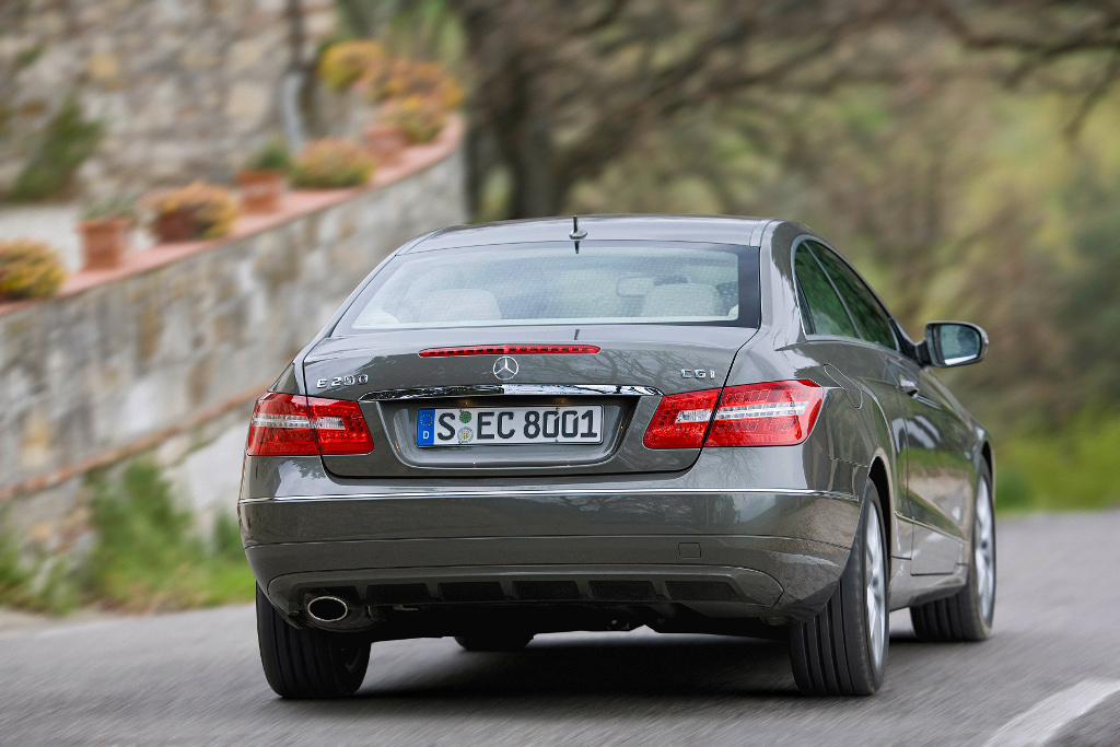 Presse-Präsentation Mercedes-Benz E 250 CGI Blue Efficiency Coupé: Bruder Leichtfuß