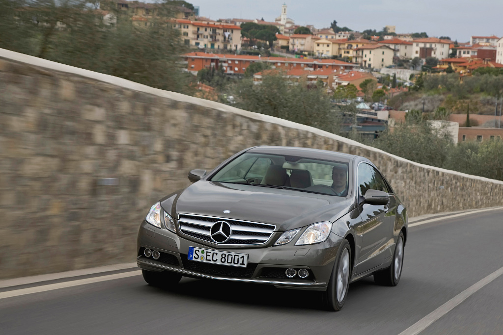 Presse-Präsentation Mercedes-Benz E 250 CGI Blue Efficiency Coupé: Bruder Leichtfuß