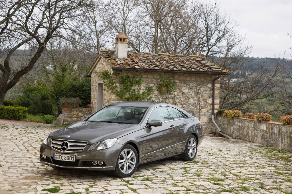 Presse-Präsentation Mercedes-Benz E 250 CGI Blue Efficiency Coupé: Bruder Leichtfuß