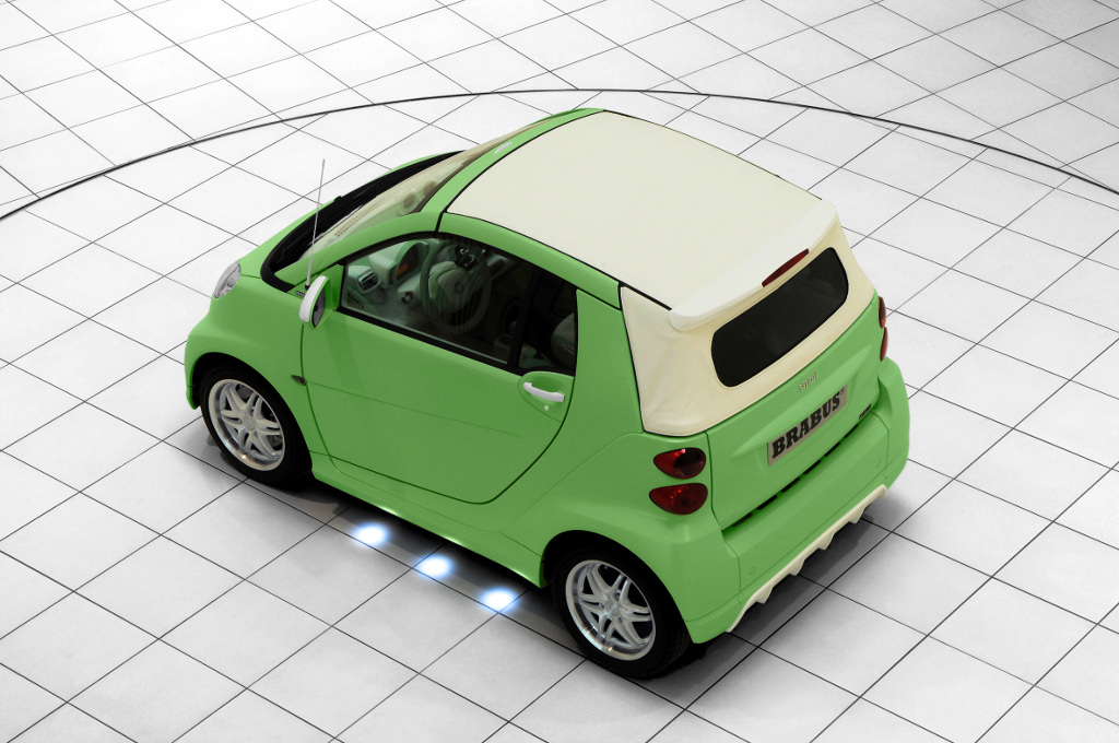 Seriennahes Showcar Brabus Smart e