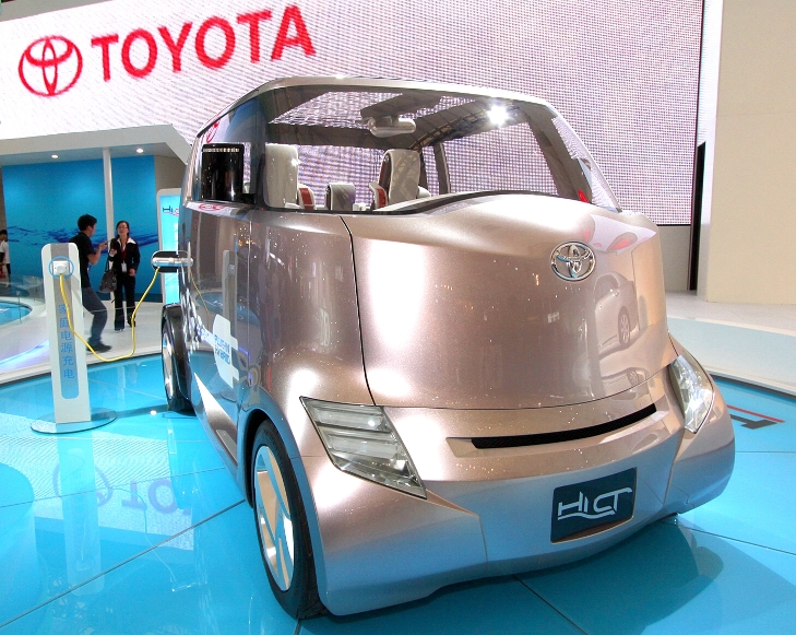 Shanghai 2009: Hybridantriebe beherrschen die Szene