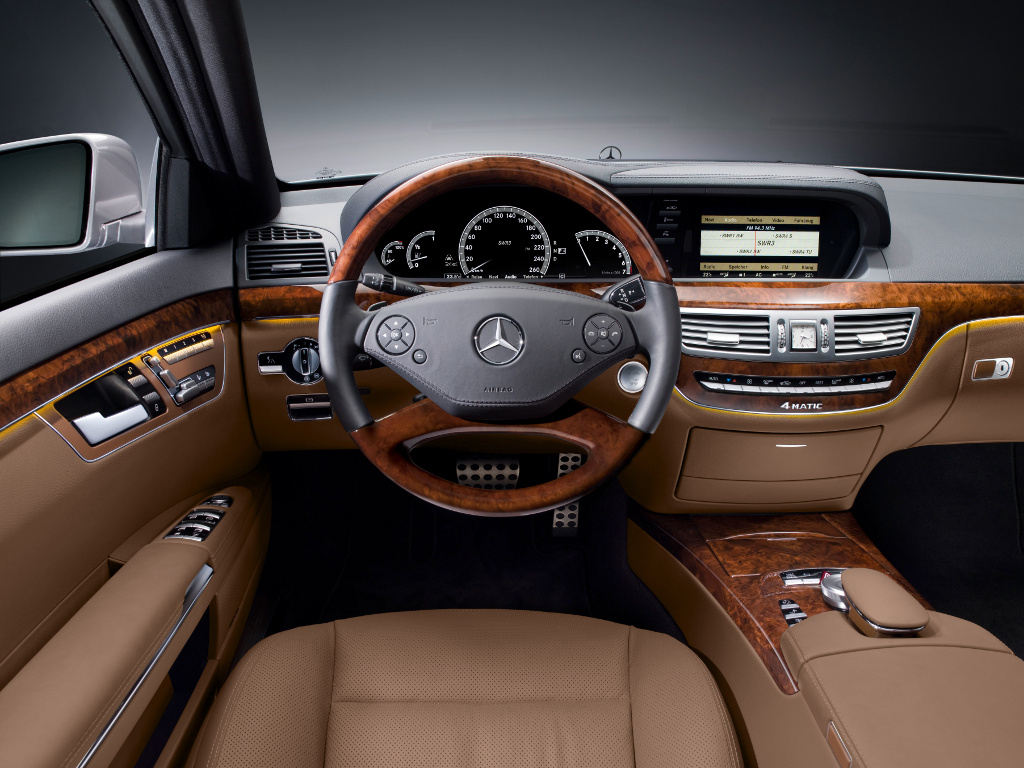Sport-Paket AMG für die S-Klasse 2009 und die CL-Klasse