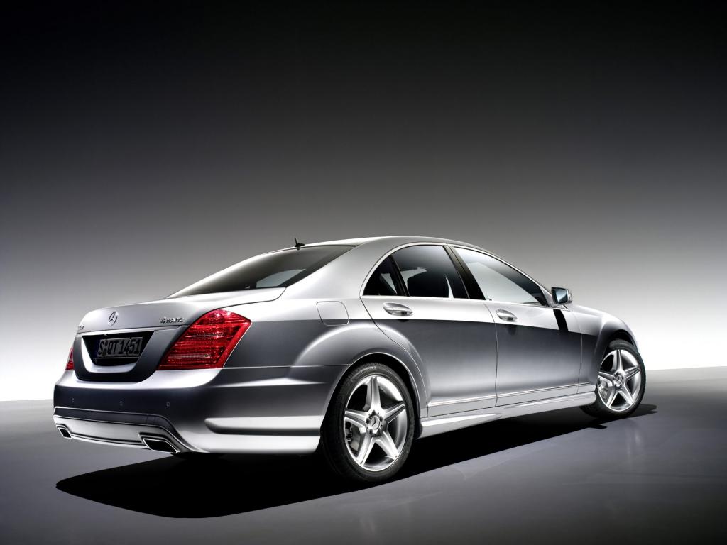 Sportlicher Auftritt für Mercedes-Benz S- und CL-Klasse 