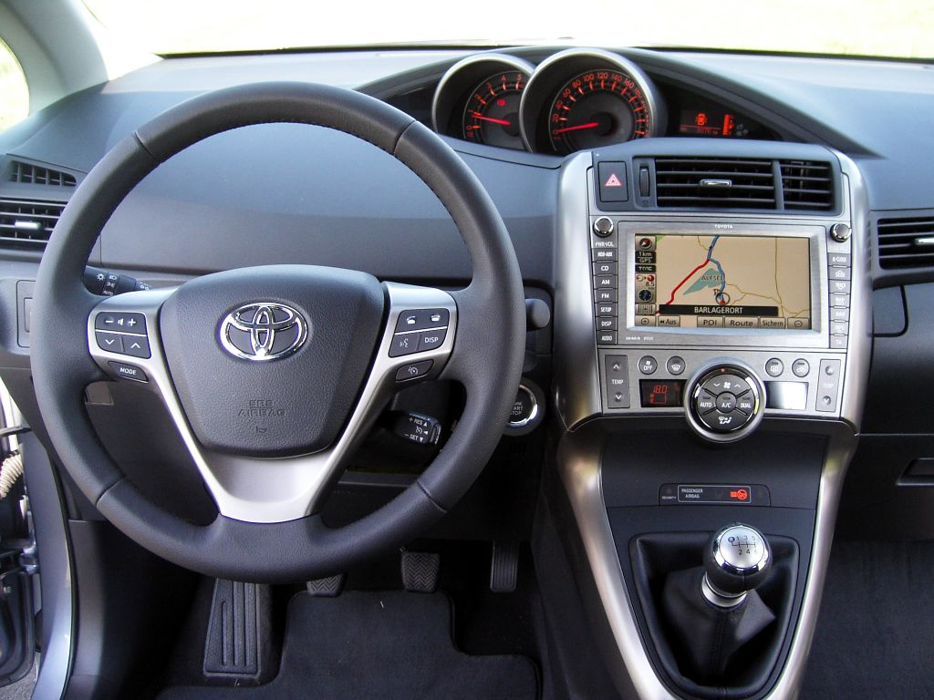 Toyota Verso: Abschied vom traditionsreichen Namen Corolla