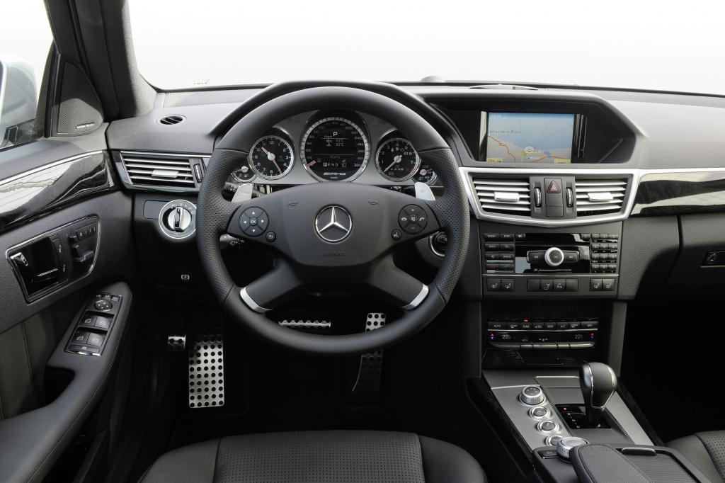 Vorstellung Mercedes-Benz E 63 AMG: 11 PS mehr Leistung bei 12 Prozent weniger Verbrauch