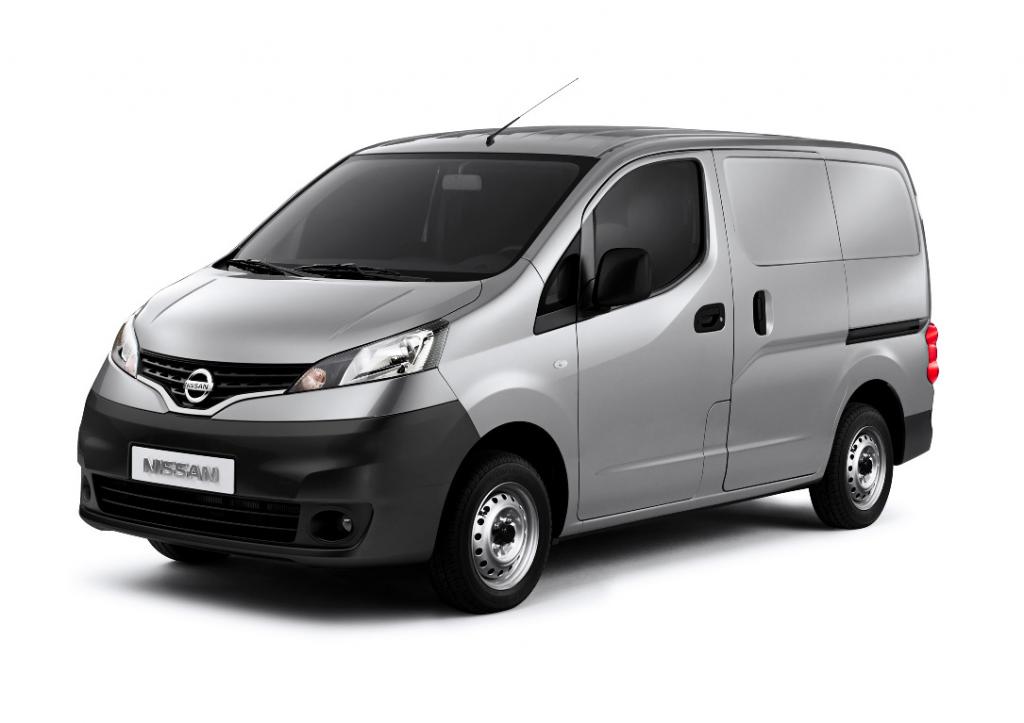 Barcelona 2009: Nissan zeigt Transportervariante des NV200